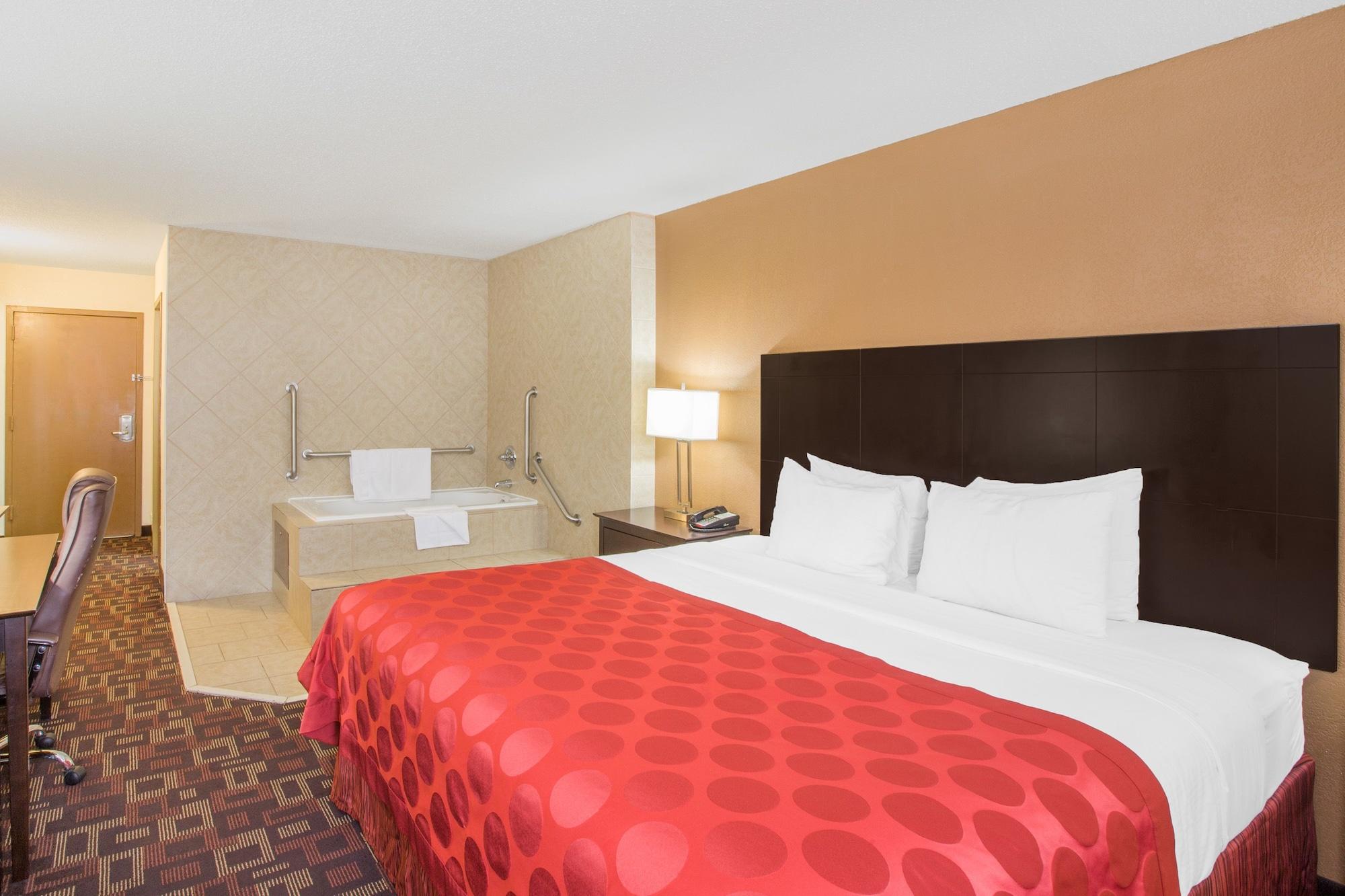 Sky Tree Hotels Tulsa Kültér fotó